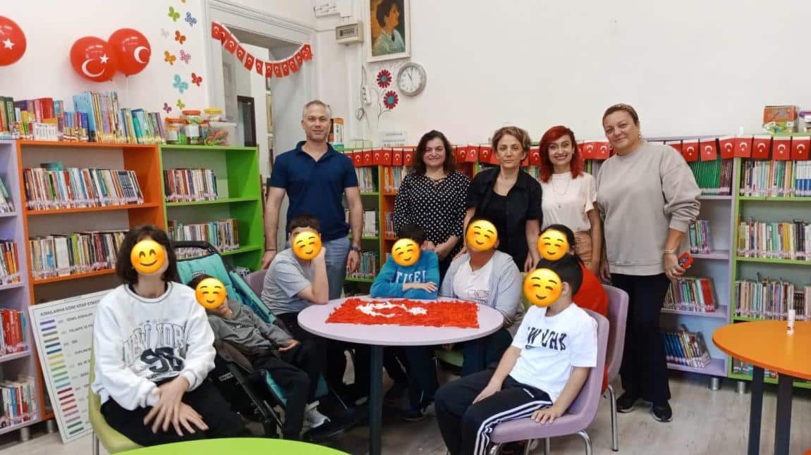 Okulumuz Özel Eğitim ve OÇEM sınıfları Bostancı HEM Serap-Sedat Çocuk Kütüphanesi'ni ziyaret 